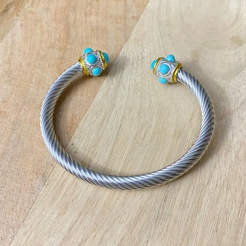 MULTICOLOR  CHARMED NYC BRACELET